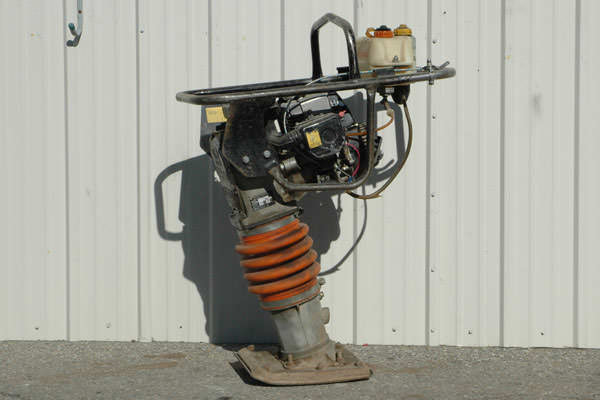 COMPACTOR PEDISTAL